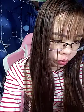Snapshot of __Mai-love19__ chatting on March 2025 01:37:02 PM   Mai-love19   online show from March 2025 01:37:02 PM