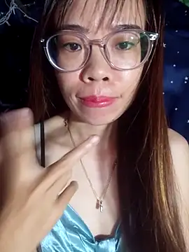   Mai-love19   online show from November 2025 10:08:02 PM