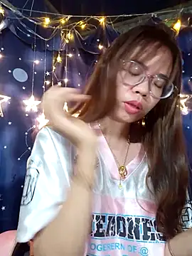   Mai-love19   online show from March 2026 12:19:01 AM