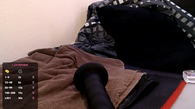 Snapshot of -sluttyass- chatting on March 2026 10:15:02 PM -sluttyass- online show from March 2026 10:15:02 PM