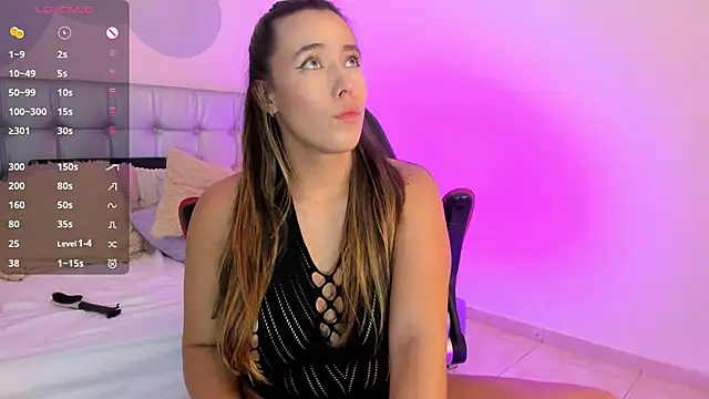 Snapshot of pervert_lizza chatting on February 2025 03:21:01 PM pervert lizza online show from February 2025 03:21:01 PM