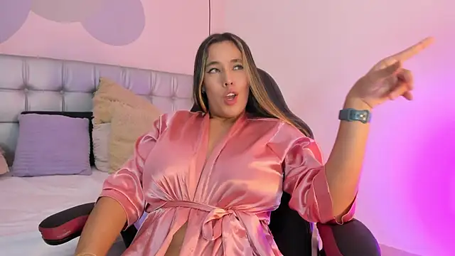 Snapshot of pervert_lizza chatting on February 2025 02:57:02 PM pervert lizza online show from February 2025 02:57:02 PM