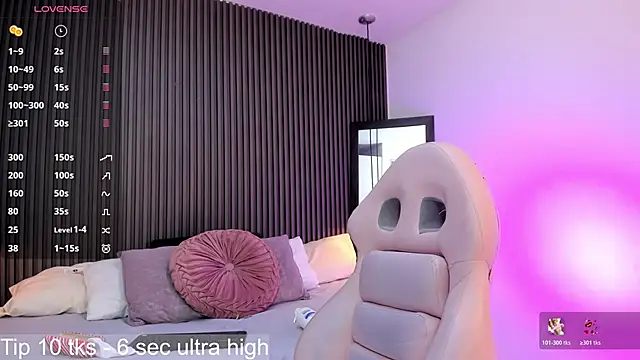 Snapshot of pervert_lizza chatting on October 2025 11:39:02 AM pervert lizza online show from October 2025 11:39:02 AM