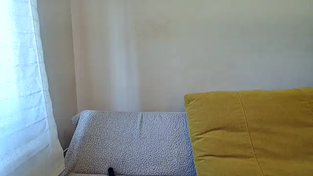 Snapshot of Lustylia chatting on November 2025 10:24:01 AM Lustylia online show from November 2025 10:24:01 AM