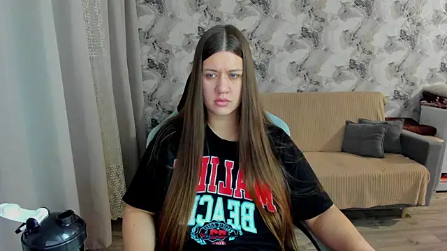 Lis Kollen online show from October 2025 12:24:02 PM