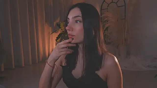 AmyArmstrong online show from September 2025 12:23:01 AM