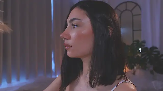 AmyArmstrong online show from November 2025 08:38:02 PM