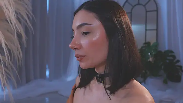 AmyArmstrong online show from November 2025 09:31:01 PM