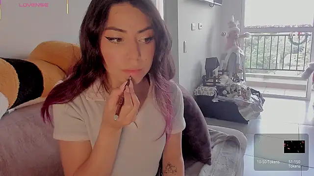 Snapshot of natalie_jaensen chatting on November 2025 08:09:01 PM natalie jaensen online show from November 2025 08:09:01 PM