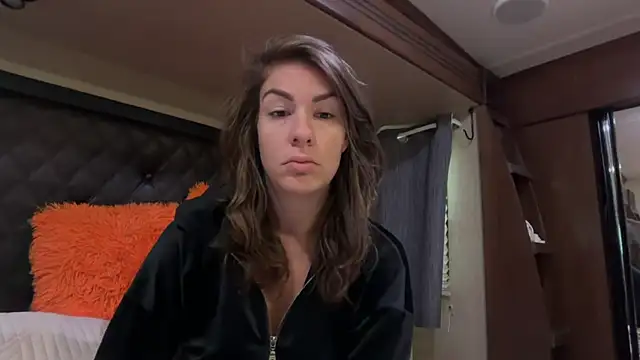 Milfywaysx online show from October 2025 03:07:02 PM