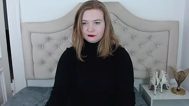 LaraDream online show from January 2025 09:50:01 PM