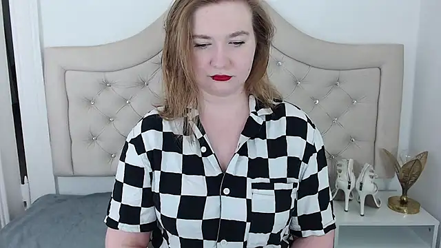 LaraDream online show from January 2025 09:36:01 PM