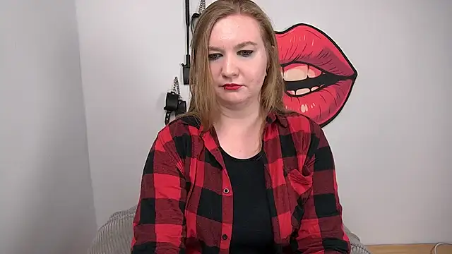 LaraDream online show from September 2025 02:11:01 PM