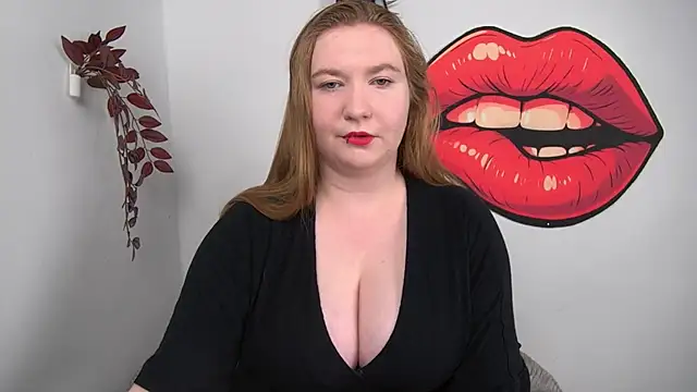 Snapshot of LaraDream chatting on April 2026 03:59:01 PM LaraDream online show from April 2026 03:59:01 PM