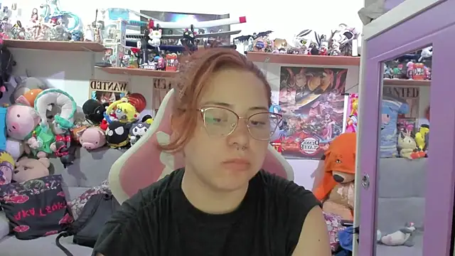 Snapshot of soficammy chatting on April 2026 07:58:02 PM soficammy online show from April 2026 07:58:02 PM