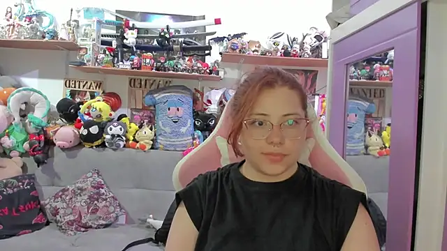 Snapshot of soficammy chatting on April 2026 09:50:02 PM soficammy online show from April 2026 09:50:02 PM
