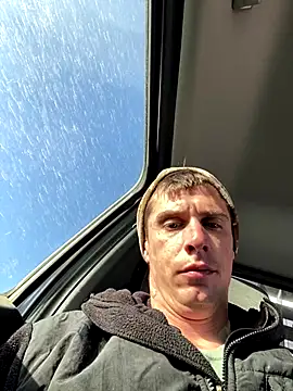 DillPie online show from December 2025 03:27:02 PM