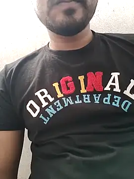 Snapshot of Kolkata___Boy chatting on December 2024 09:24:01 AM Kolkata Boy online show from December 2024 09:24:01 AM