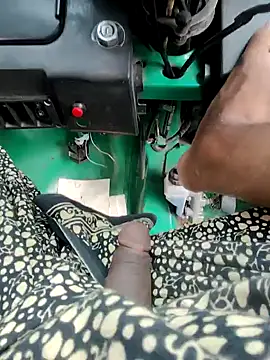 Snapshot of Kolkata___Boy chatting on December 2024 07:00:02 AM Kolkata Boy online show from December 2024 07:00:02 AM