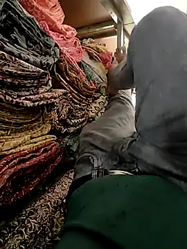 Snapshot of Kolkata___Boy chatting on March 2025 03:05:02 AM Kolkata Boy online show from March 2025 03:05:02 AM