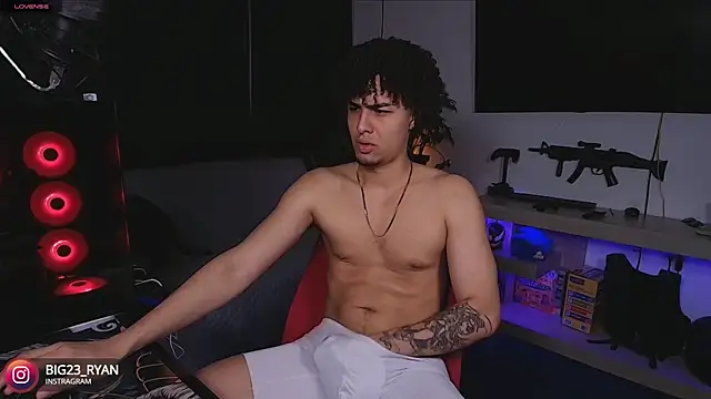 bigryann23 online show from March 2025 03:14:01 AM