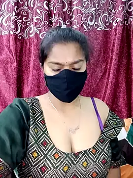 Snapshot of Jasmine_jaaan chatting on April 2026 04:32:01 AM Jasmine jaaan online show from April 2026 04:32:01 AM